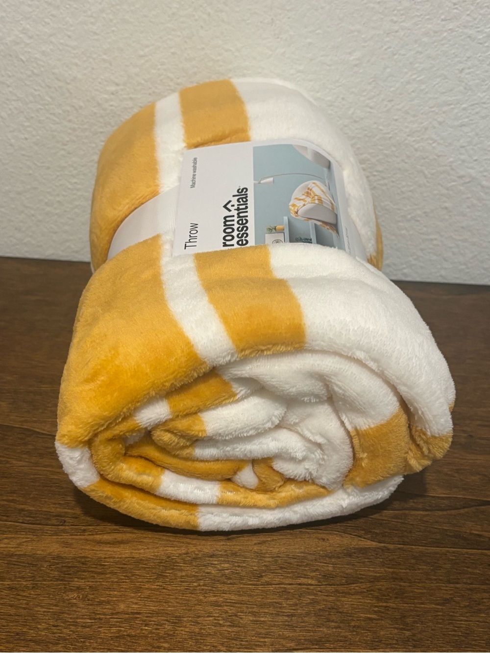 Room Essentials Yellow & White Striped Plush Throw Blanket - Picture 3 of 4
